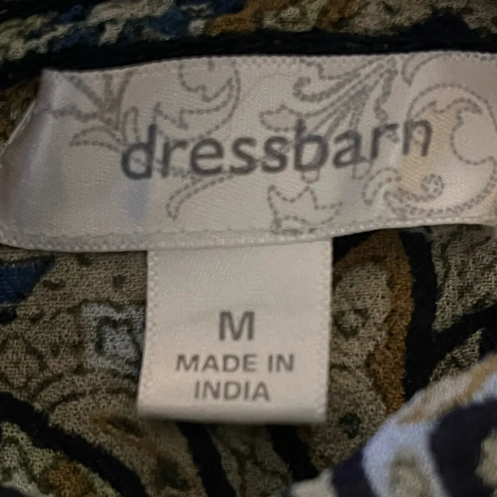 Dressbarn Paisley Tie Front Top